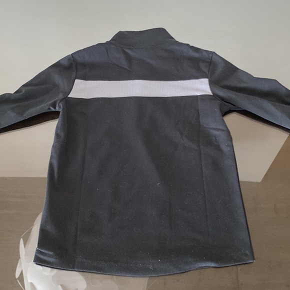 Nike Dri-Fit Half Zip Pullover - Picture 7 of 7